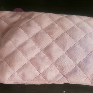NWOT quilted make up bag